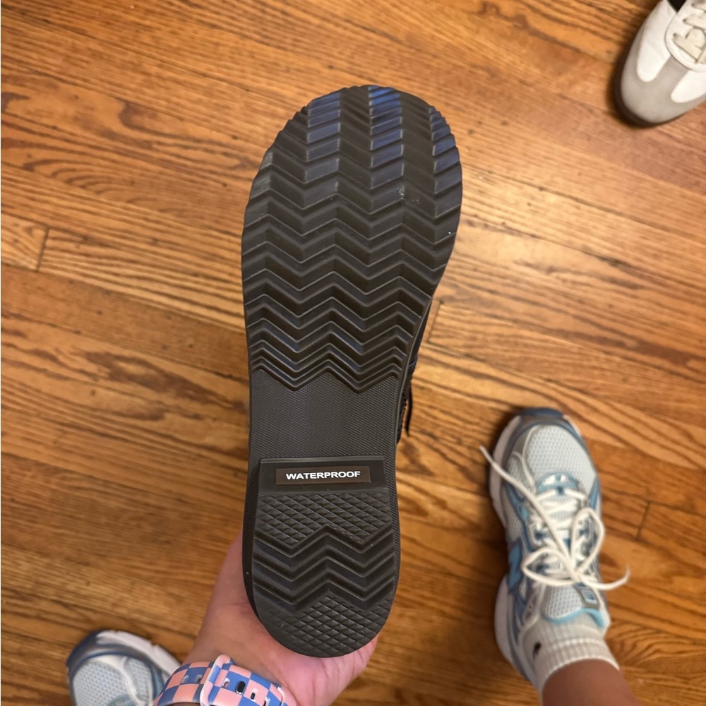 Sorel Women's Winter Boots - Picture 6 of 11